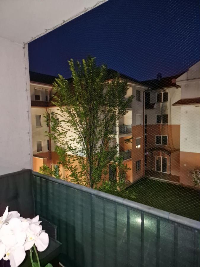 Tilla Apartman Hajduszoboszlo Exterior photo