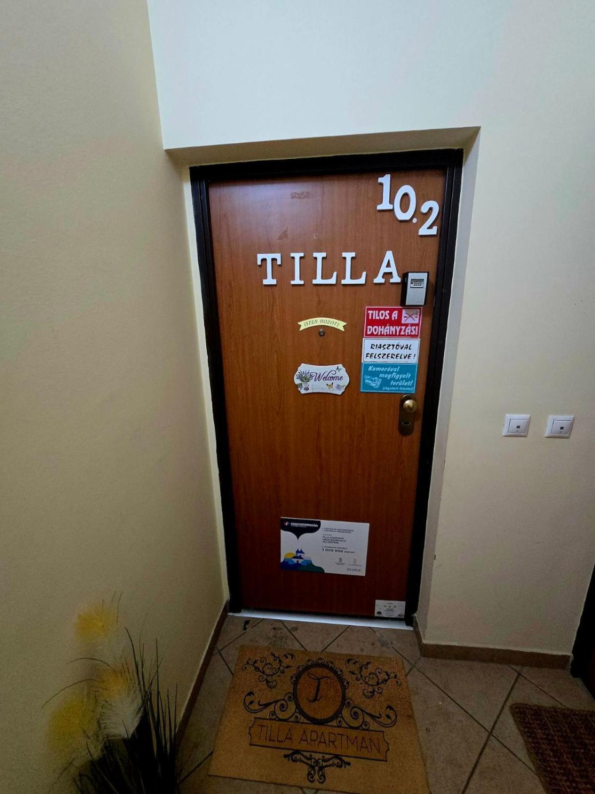 Tilla Apartman Hajduszoboszlo Exterior photo